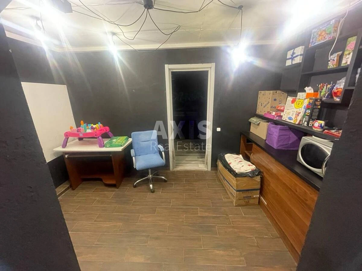 Объект торговли ул. Евгена Маланюка 55/2, 131м2574636