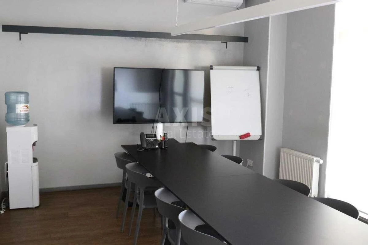 Office vul. Spas'ka 5, 521m2680119