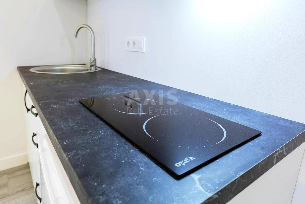 2k apartment vul. Basejna 5А615377