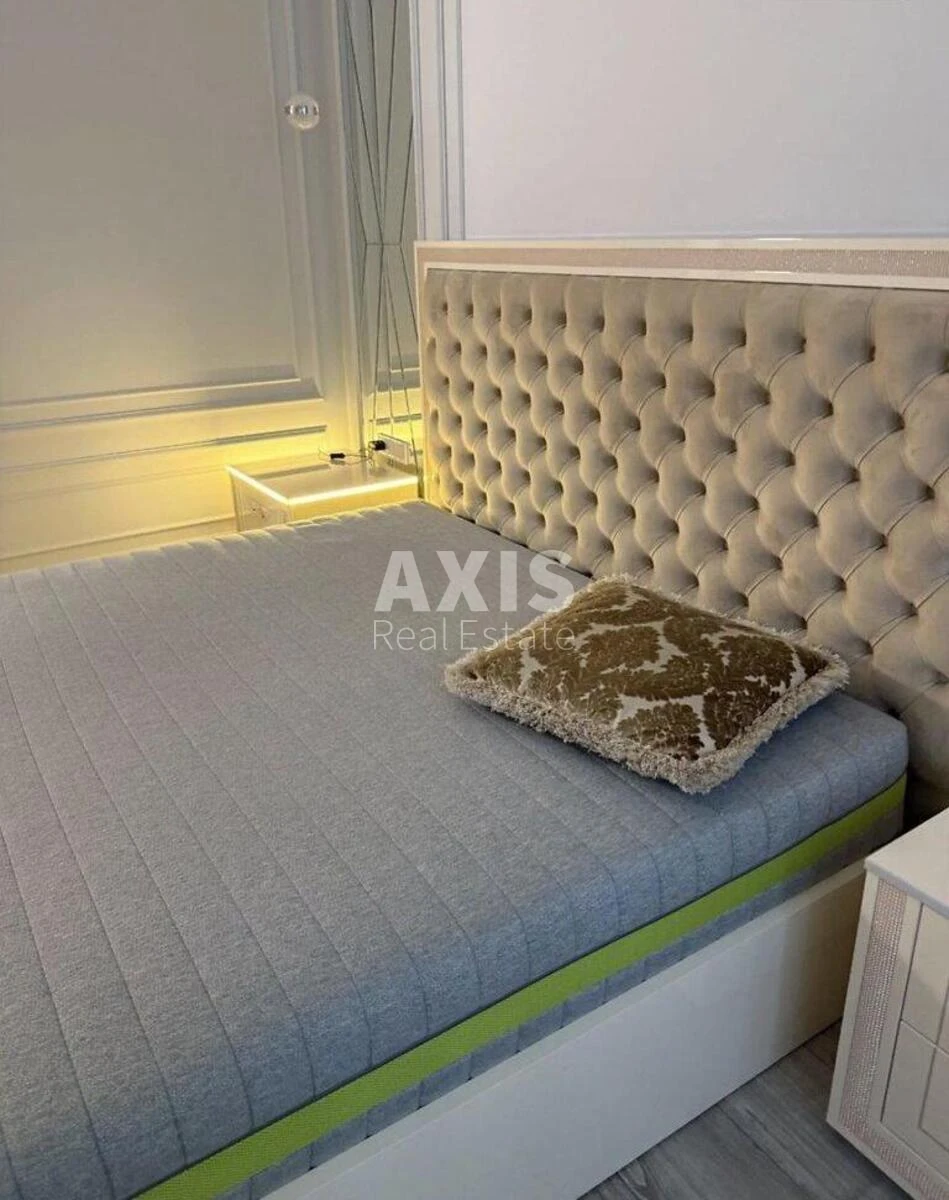 2k apartment pr-t Vidradnyj 2694921