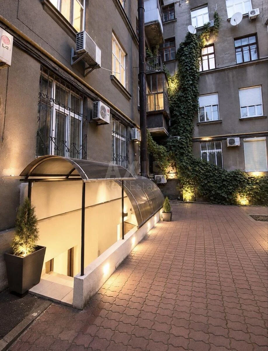 Office vul. Bankova 3, 352m2708715