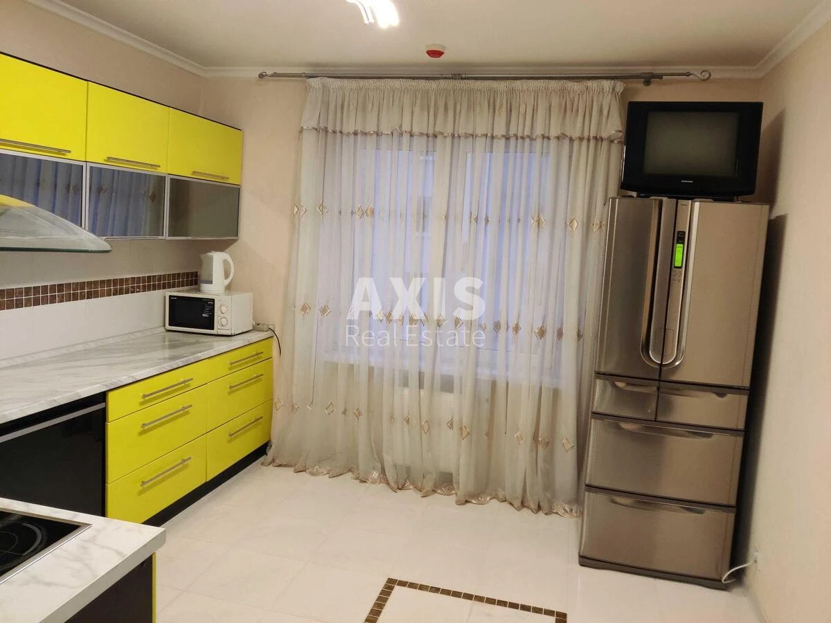 2k apartment vul. Yulia Zdanovska 34A672830