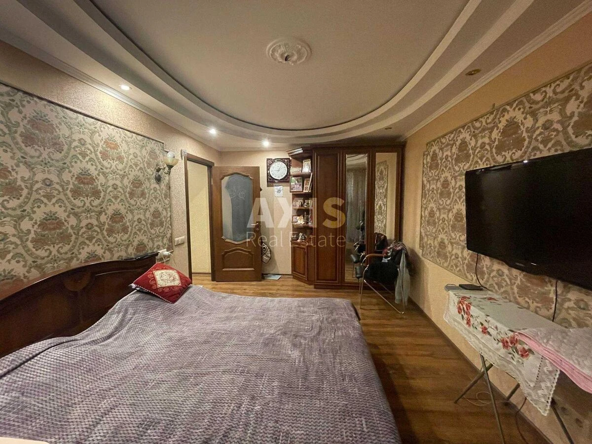 3k apartment vul. Oleha Mudraka 23B709234