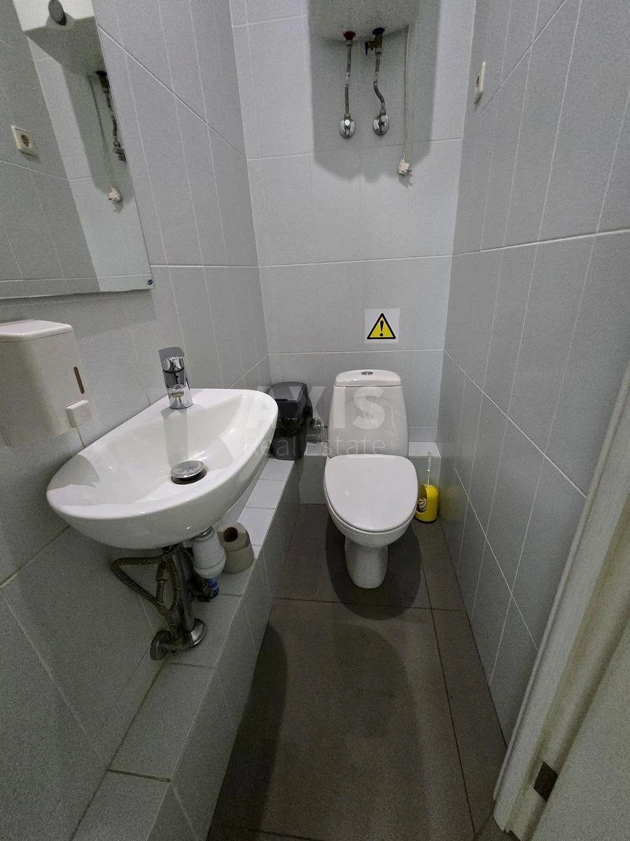 Офис наб. Днепровская 25Б, 115м2665996