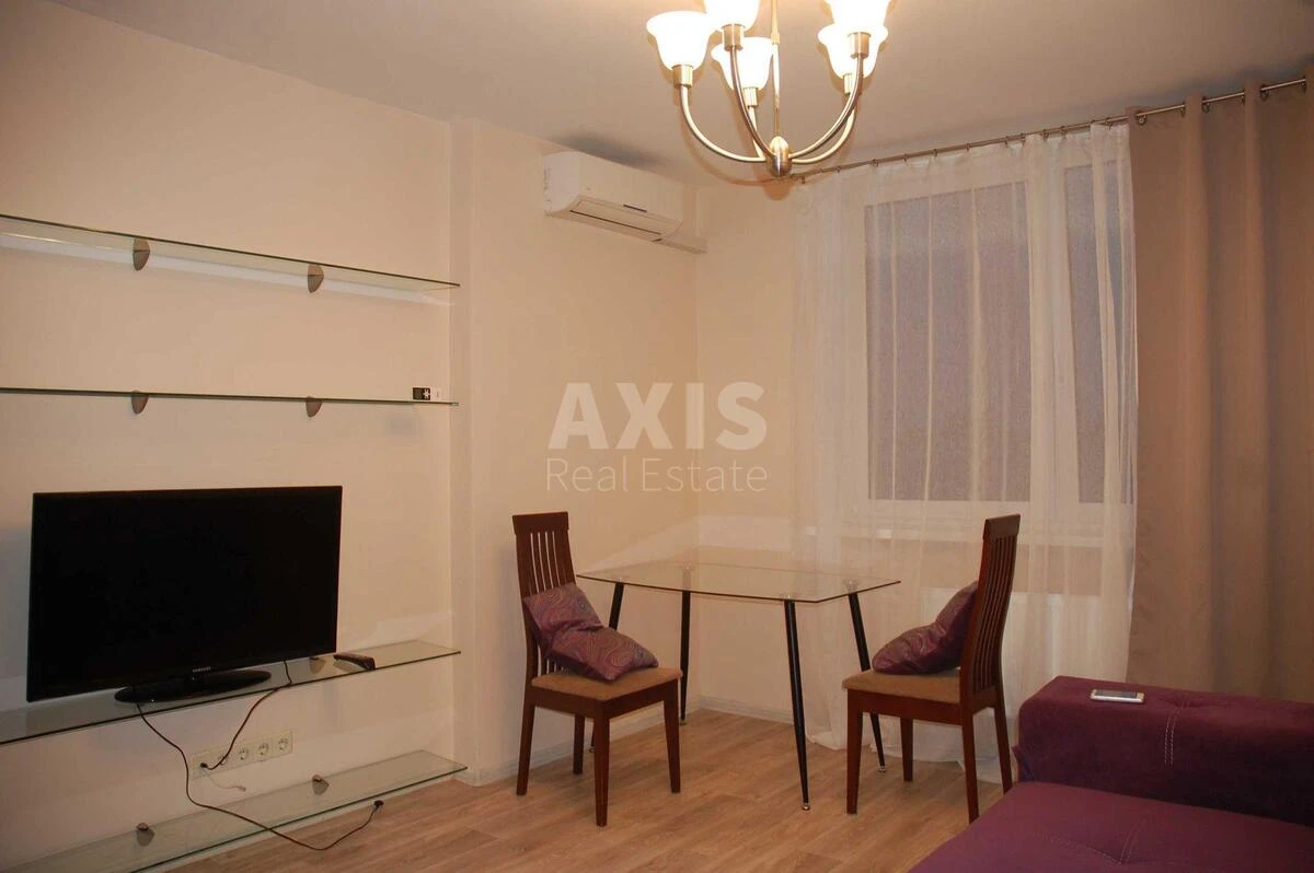 1k apartment vul. Lebedjeva Mykoly 14654812