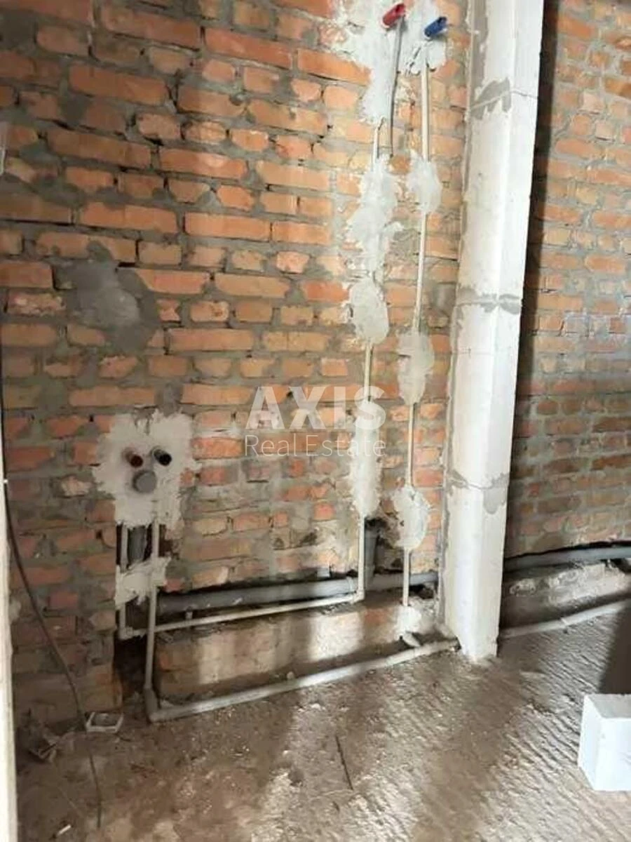 Офис ул. Братиславская пятьдесят два B, 255м2631136