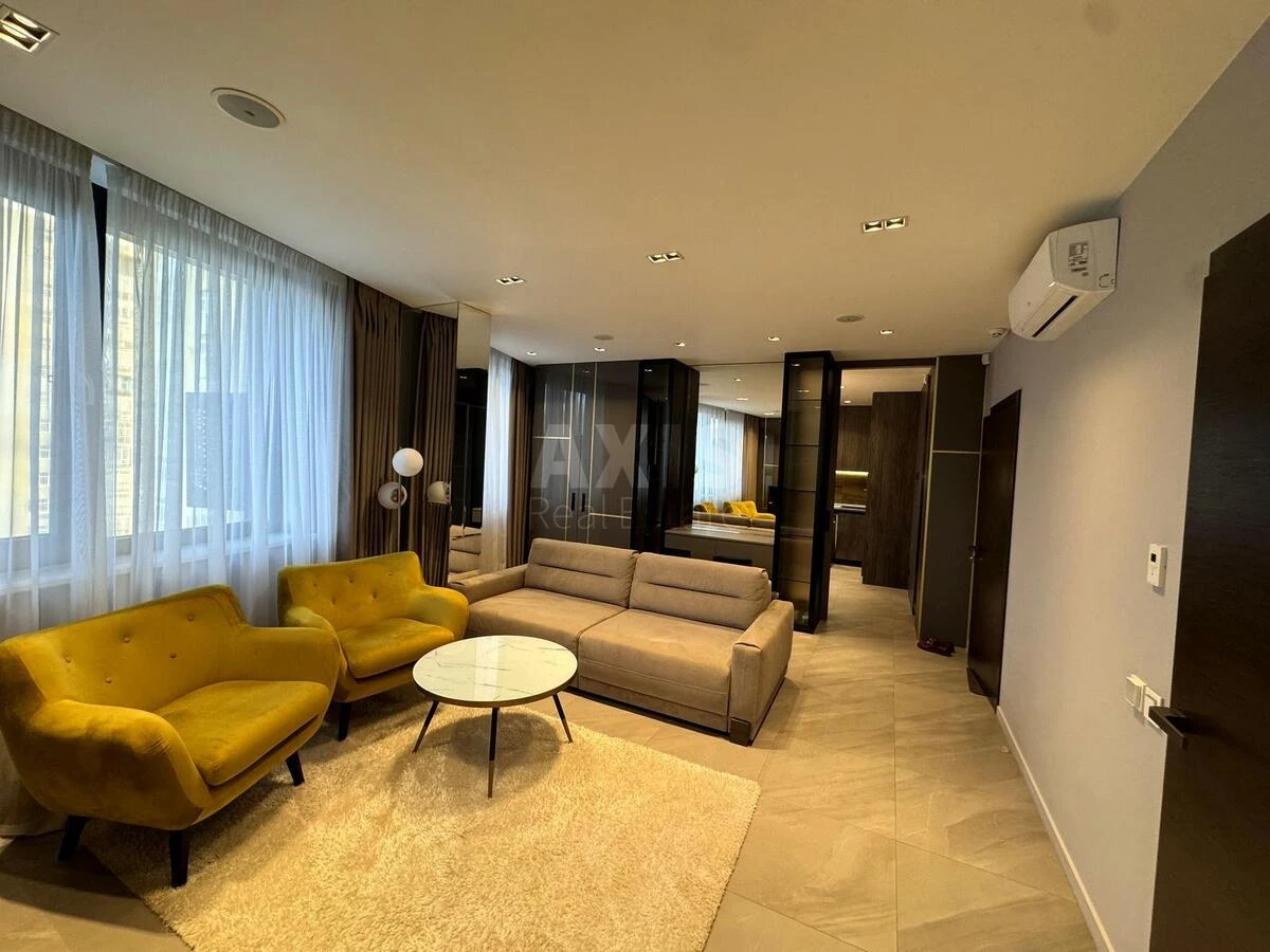 2k apartment vul. Antonovycha 747032912