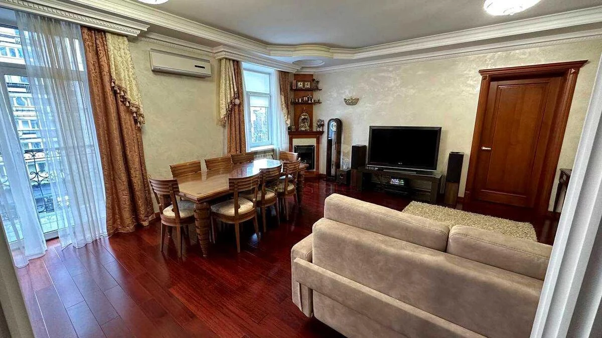 4k apartment vul. Velyka Vasyl'kivs'ka 71703995