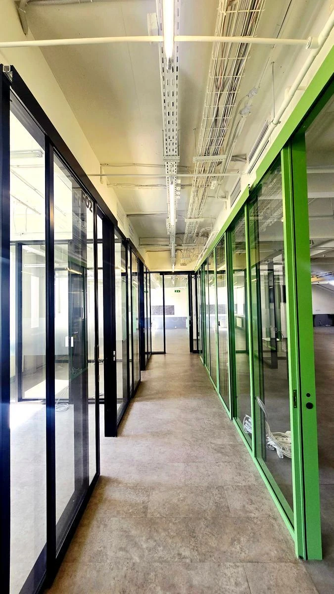 Office vul. Borychiv Tik 35, 640m2704940
