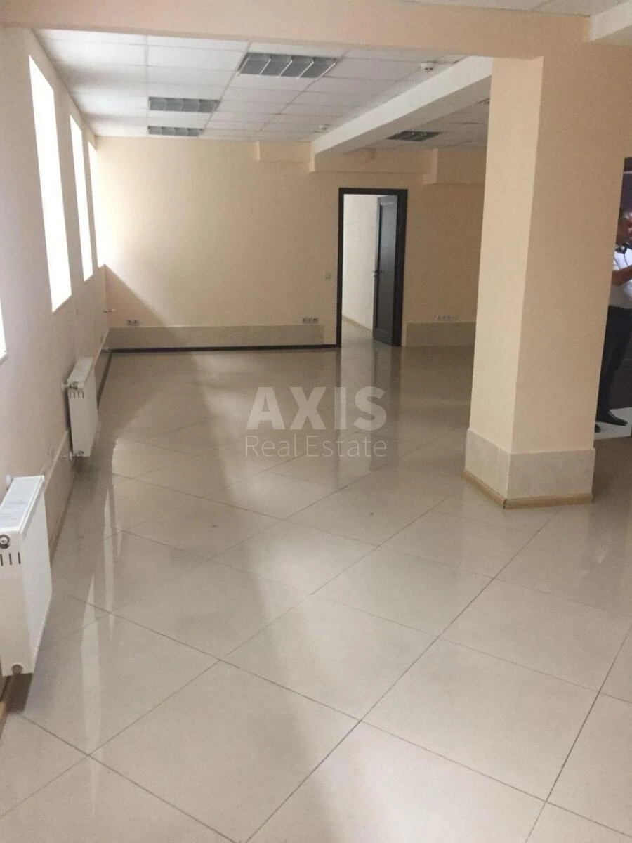 Office vul. Tarasivs'ka 16/1, 135m26466910