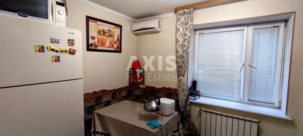 2k apartment vul. Antonovycha 103А639410