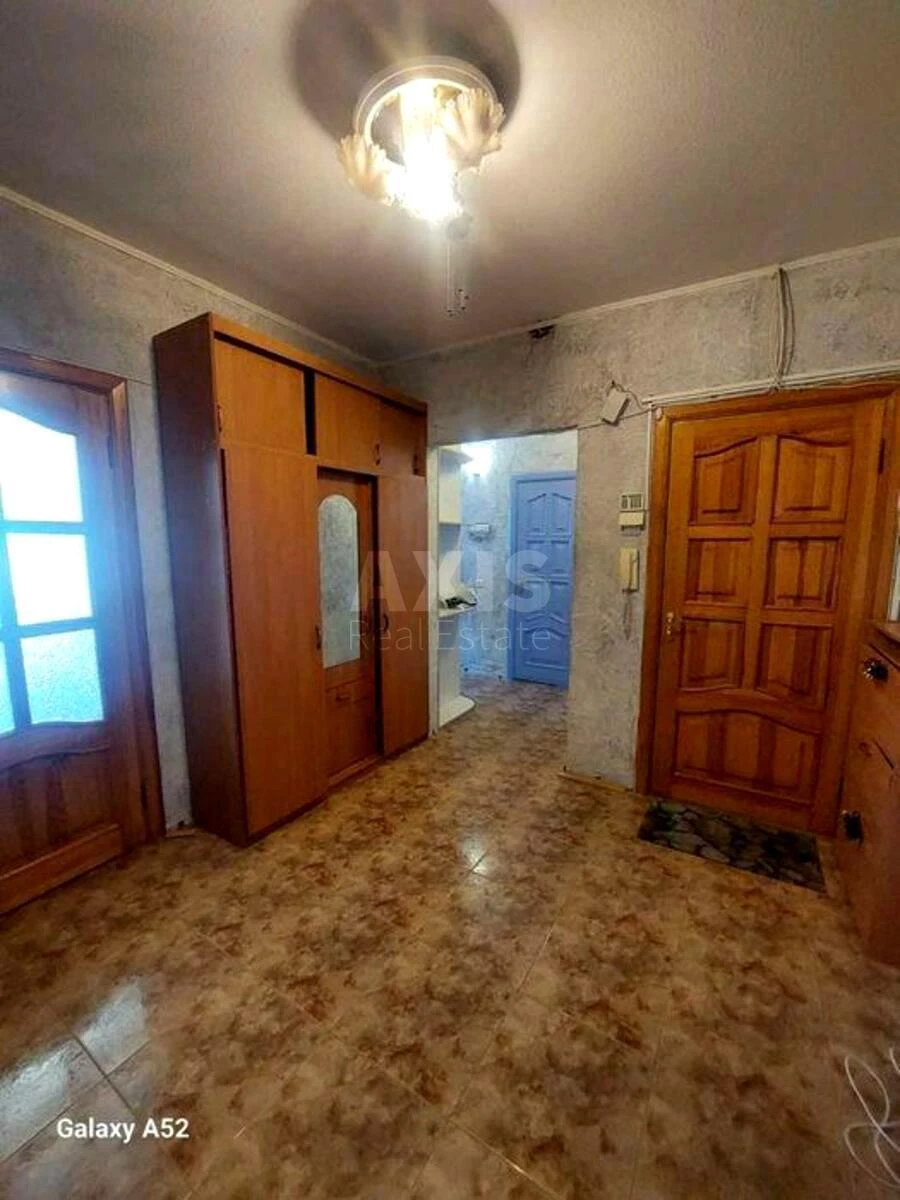 3к квартира пр-т Глушкова Академика 35644793