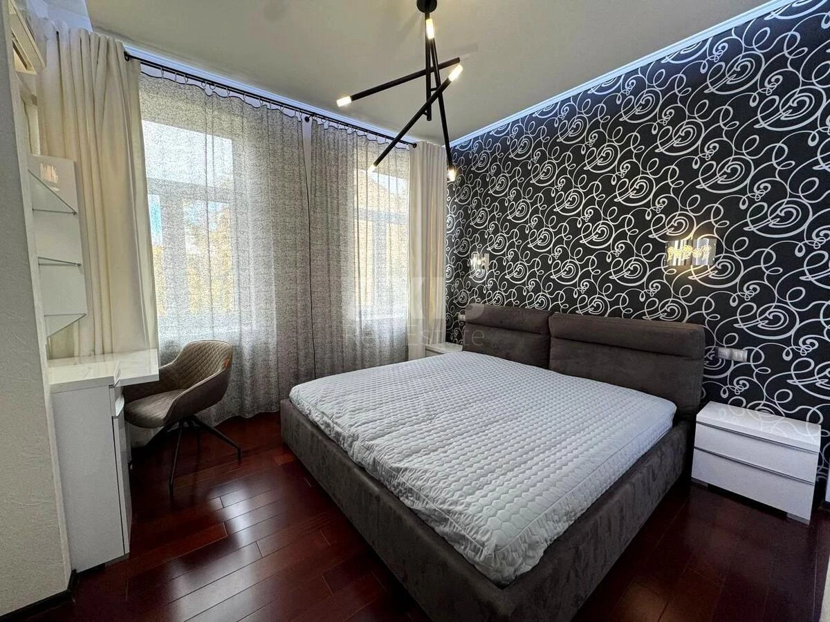 3k apartment vul. Shovkovychna 32/34610090