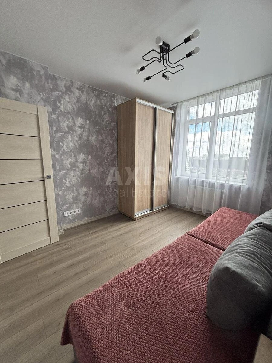 3k apartment vul. Brativ Chybinyeyevykh 8679807