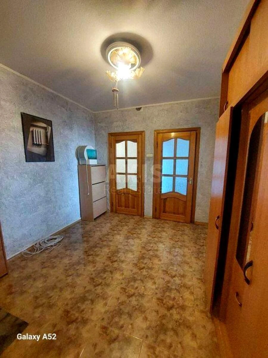 3к квартира пр-т Глушкова Академика 35644794