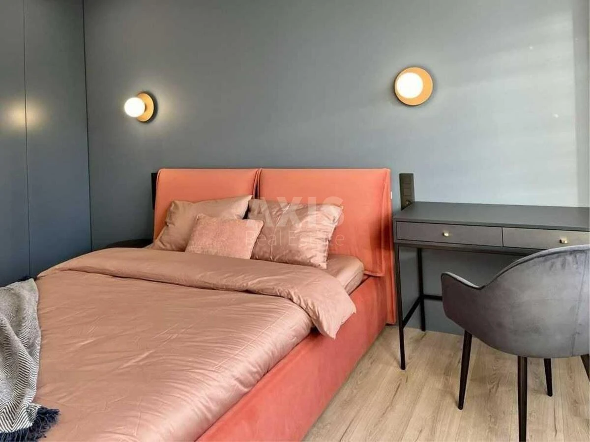 1k apartment pr-t Berestejskij 5В678486