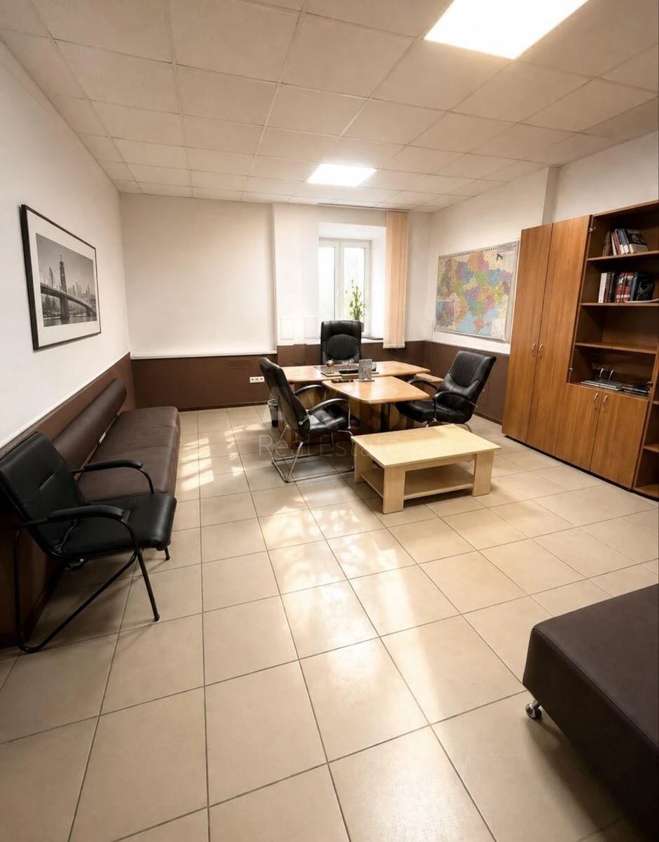 Office vul. Bankova 3, 180m270872
