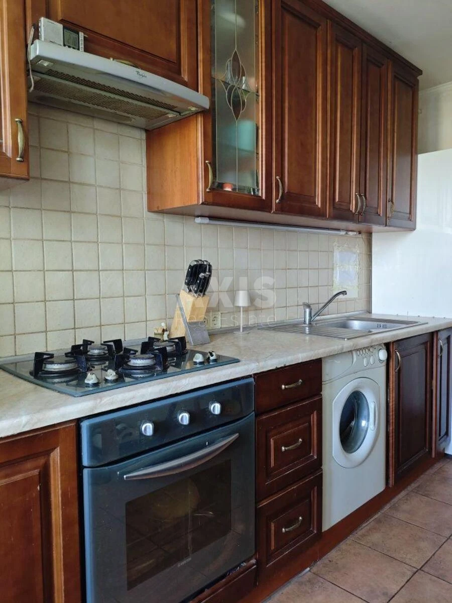 3k apartment vul. Malyshka Andrija 21Б713960