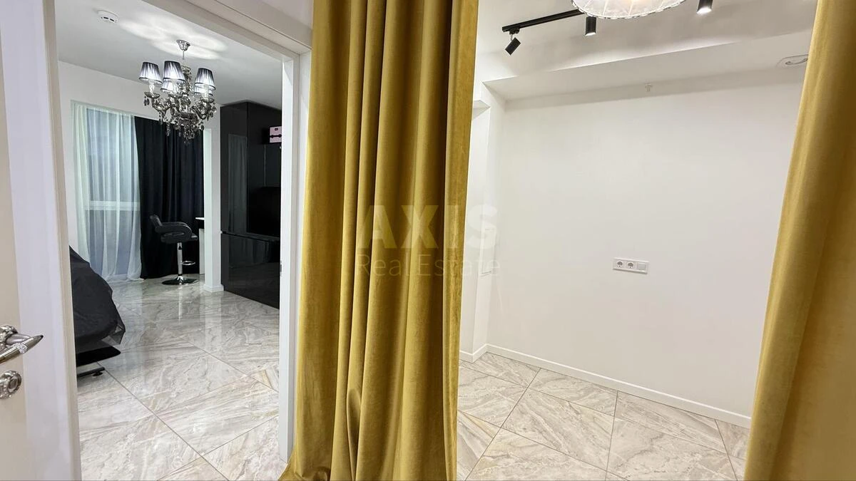 Объект торговли ул. Юлии Здановской 26В, 90м26837210