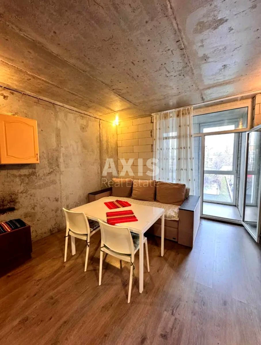 2k apartment vul. Saljutna 2, Block 3645271