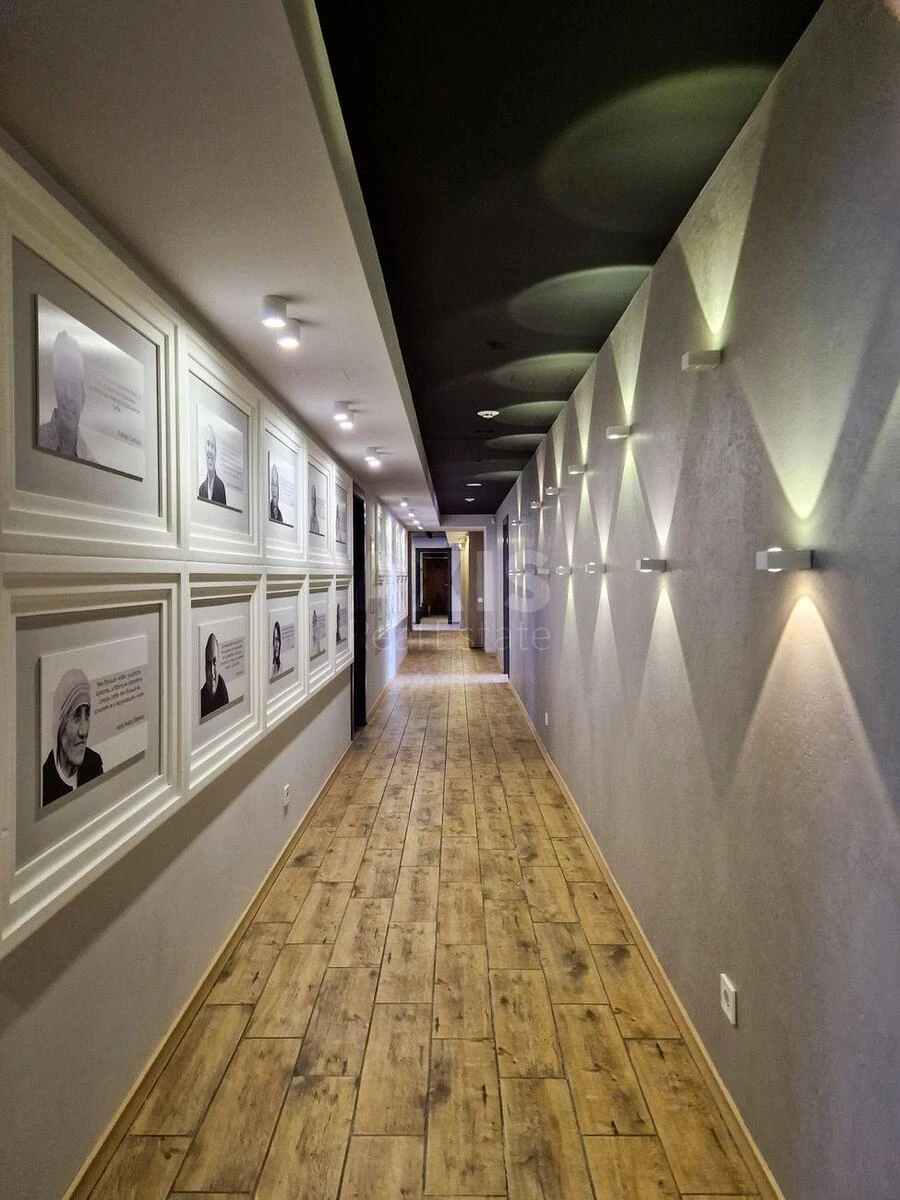 Office vul. Jaroslavs'ka 56А, 536m2681370