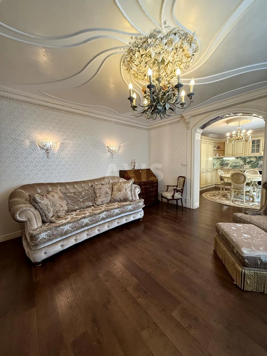 2k apartment nab. Dniprovs'ka 19В665222