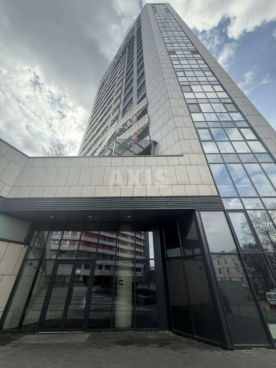 4k apartment vul. Lypkivs'kogo Vasylja Mytropolyta 16А71237