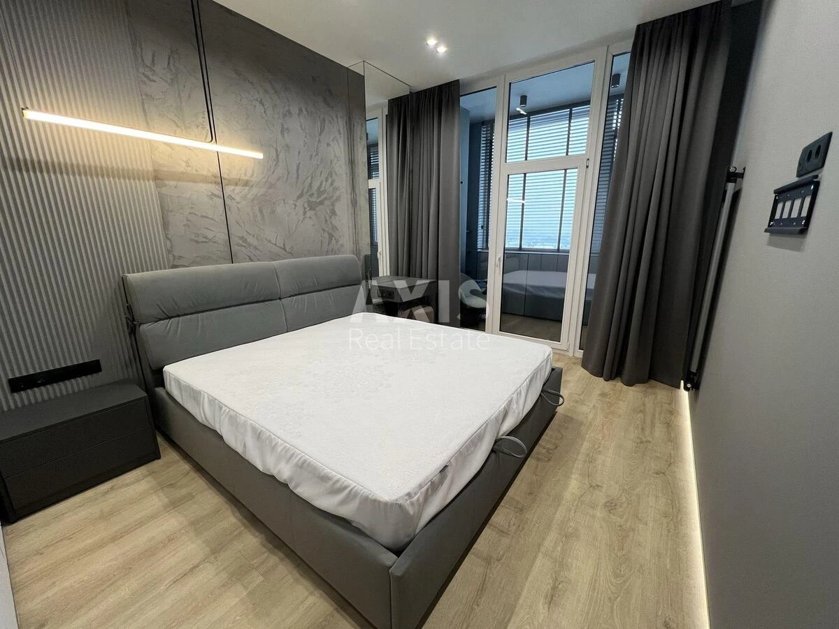 1k apartment pr-t Berestejskij 11B641963