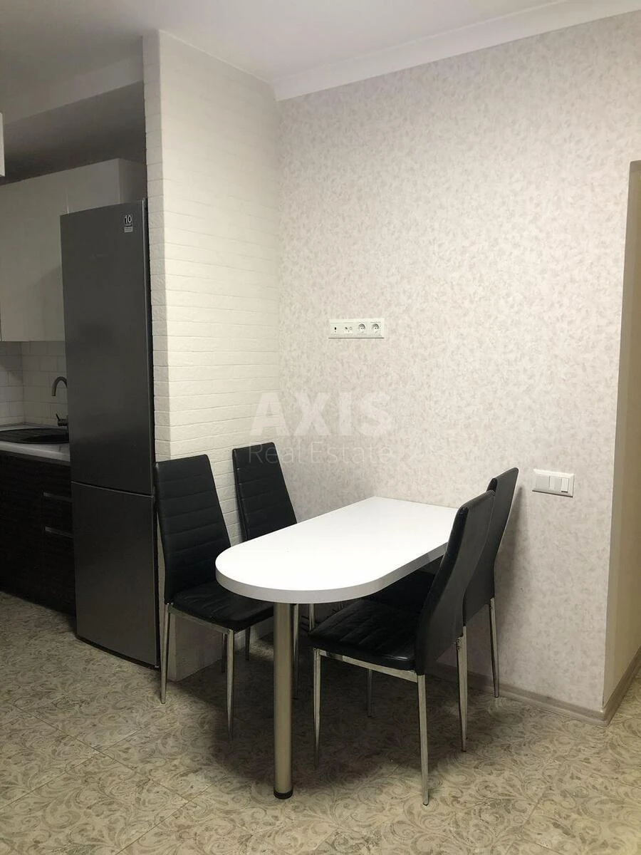 2к квартира ул. Петра Калнышевского 14715340