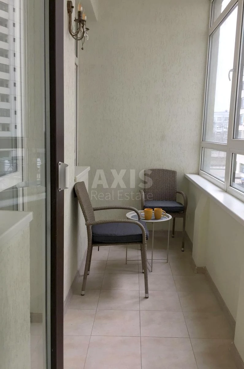 1k apartment vul. Jevgena Konoval'cja 44А686224