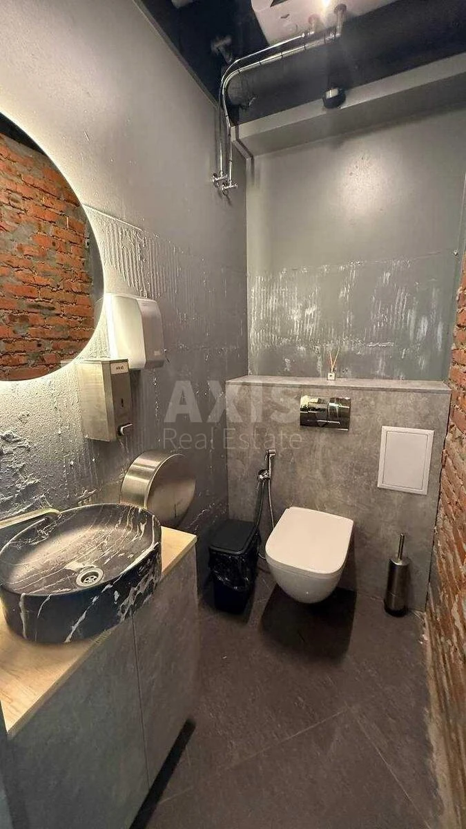 Trade object vul. Polupanova 10, 114m2595684