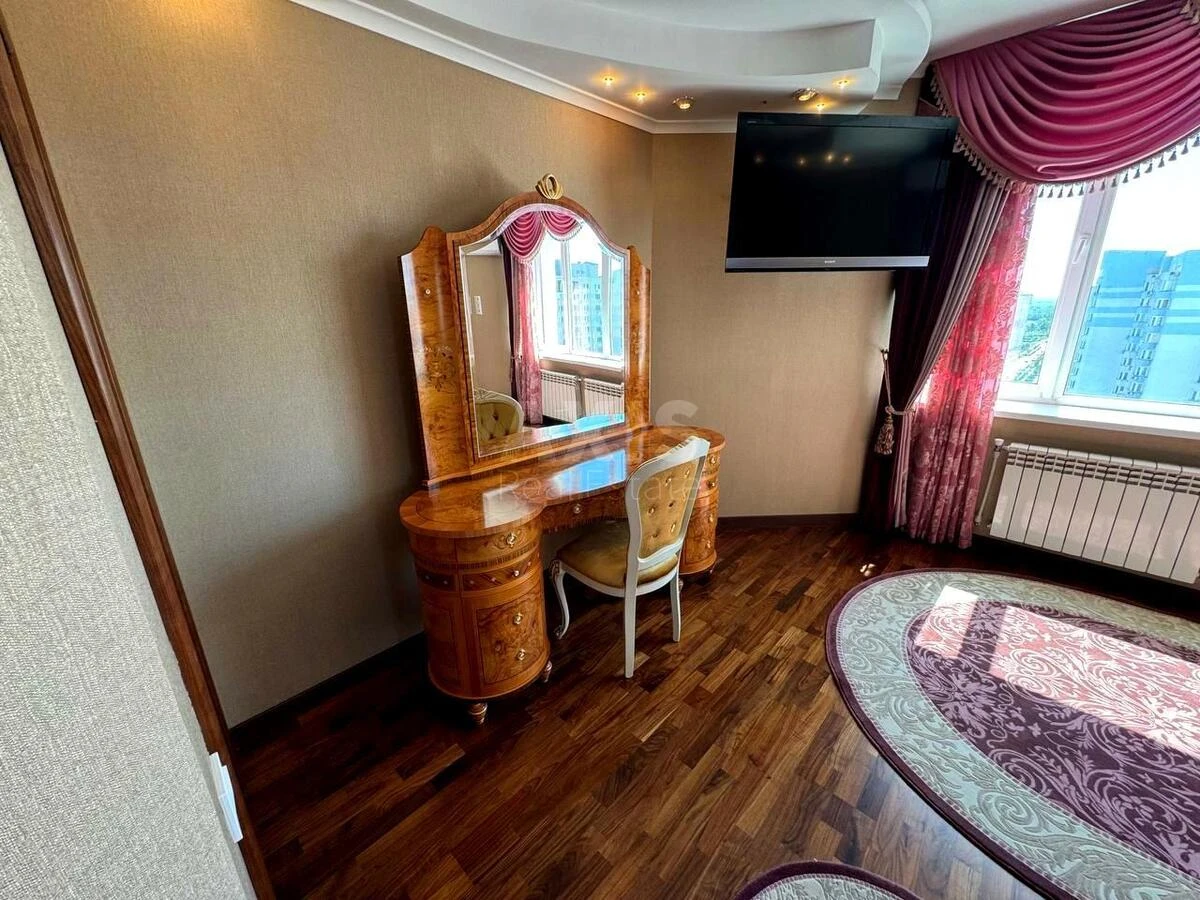 6к квартира пр-т Бажана Николая 14639233