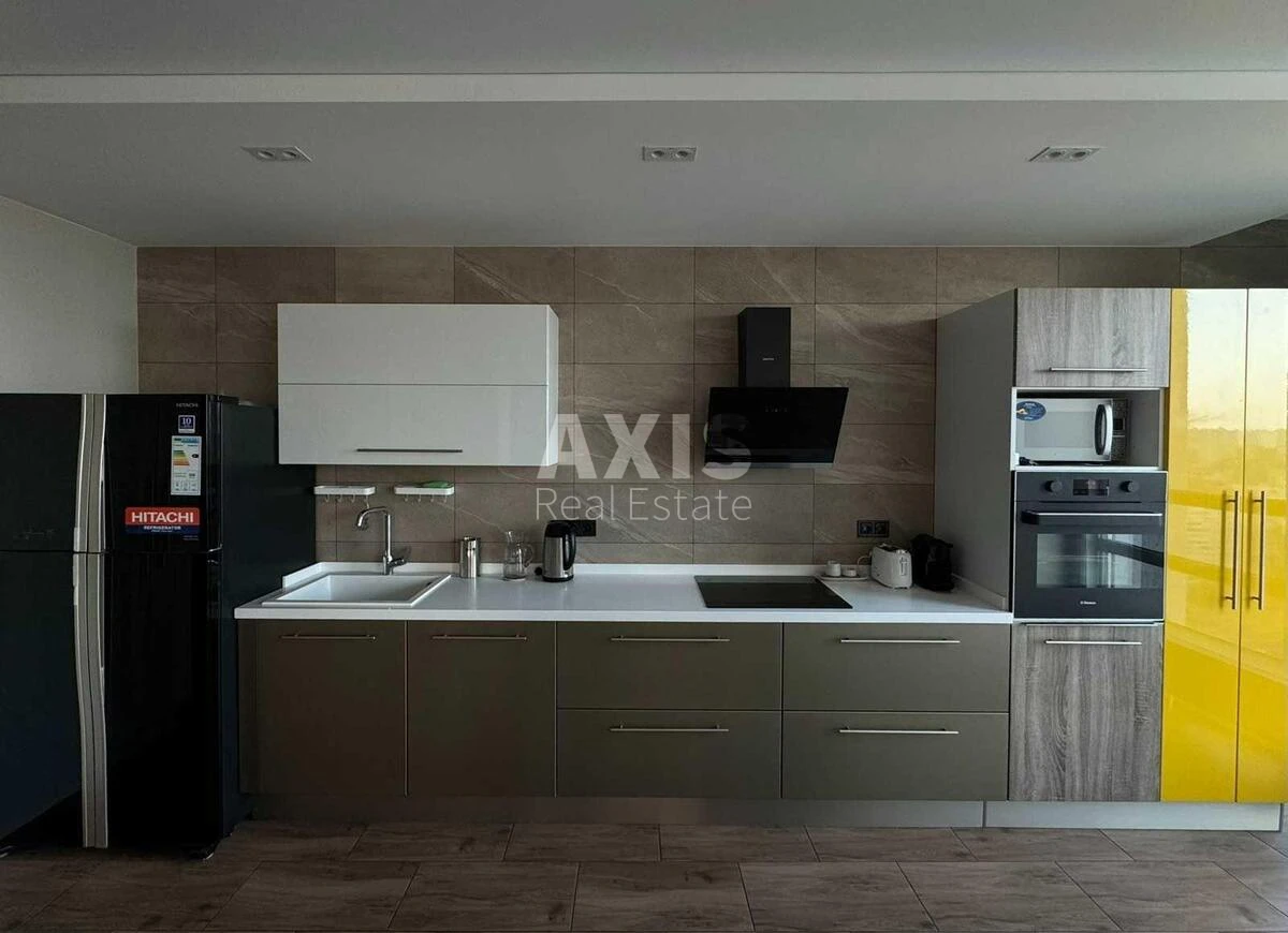 3k apartment vul. Berezhans'ka 15633900