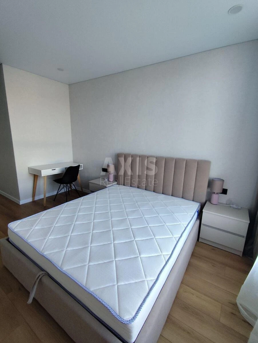 2k apartment nab. Dniprovs'ka 17В679727