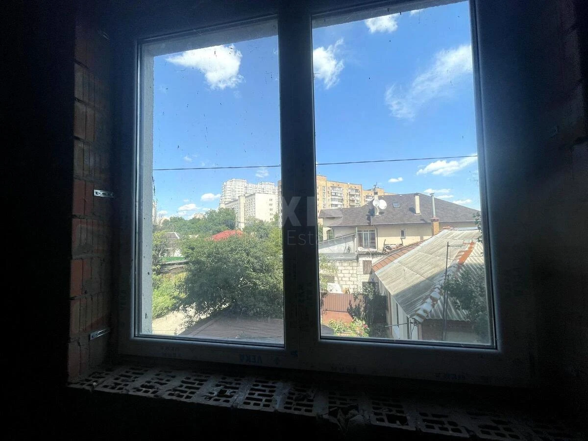 2к квартира ул. Августина Волошина 32А6773114