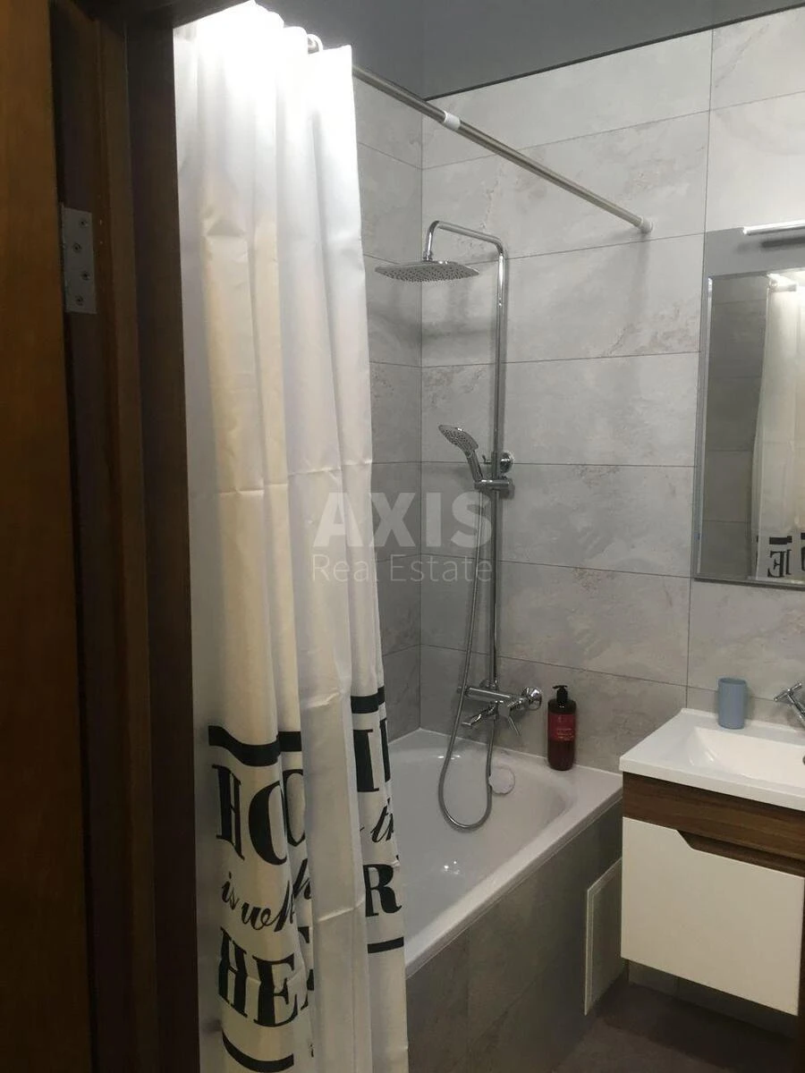 1к квартира ул. Александра Олеся 9А645116