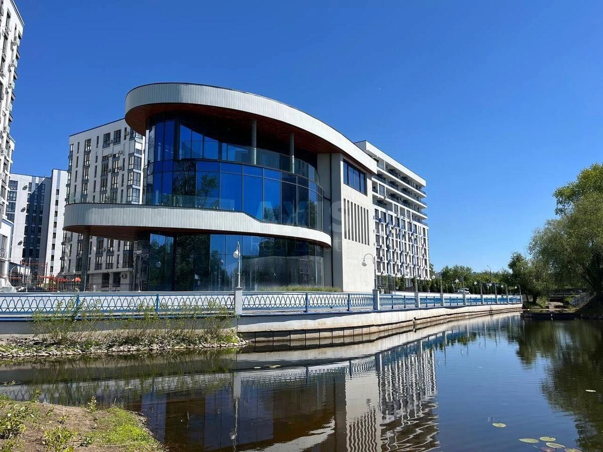 Объект сервиса ул. Олимпия Галика 75, 350м2647830