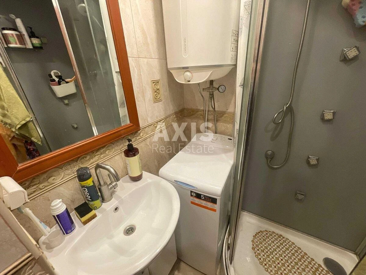 3k apartment vul. Oleha Mudraka 23B709237