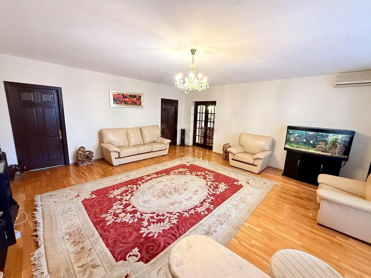 5k apartment vul. Vasylya Tyutyunnyka 40681789
