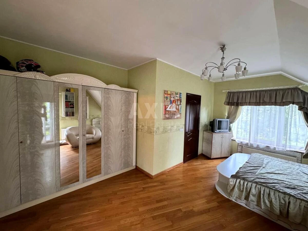 House vul. Bogatyrs'ka, 200m2, Kyiv city655181