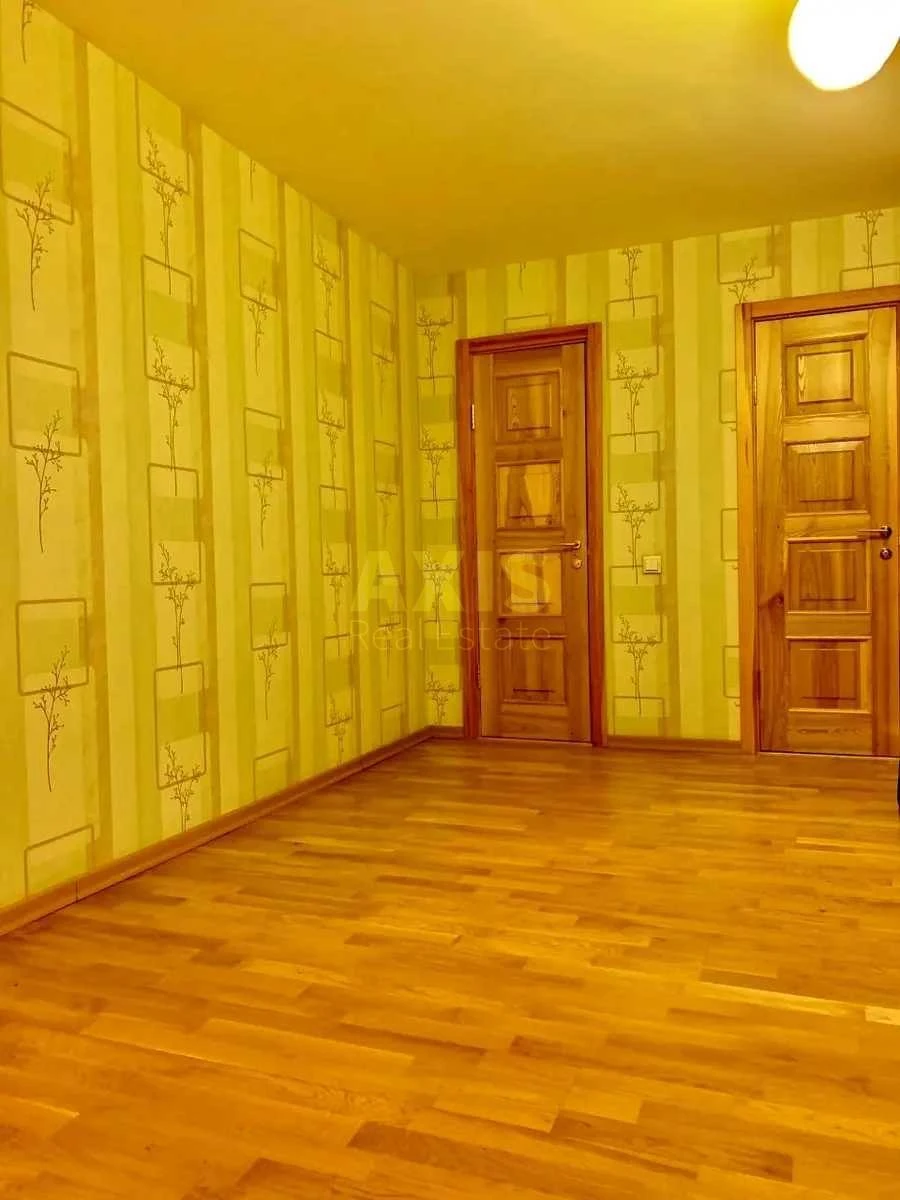 3k apartment vul. Novatoriv 9700546