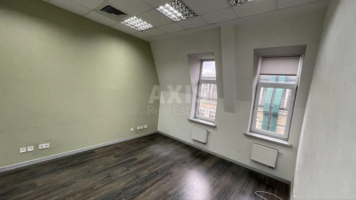 Office vul. Horyva 25/12, 67m2715921