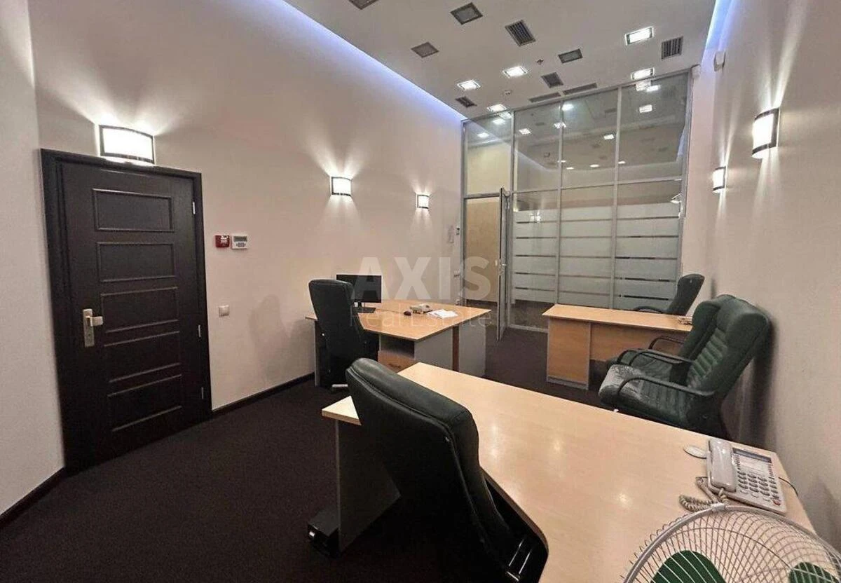 Office vul. Mokra 20А, 252m2690915