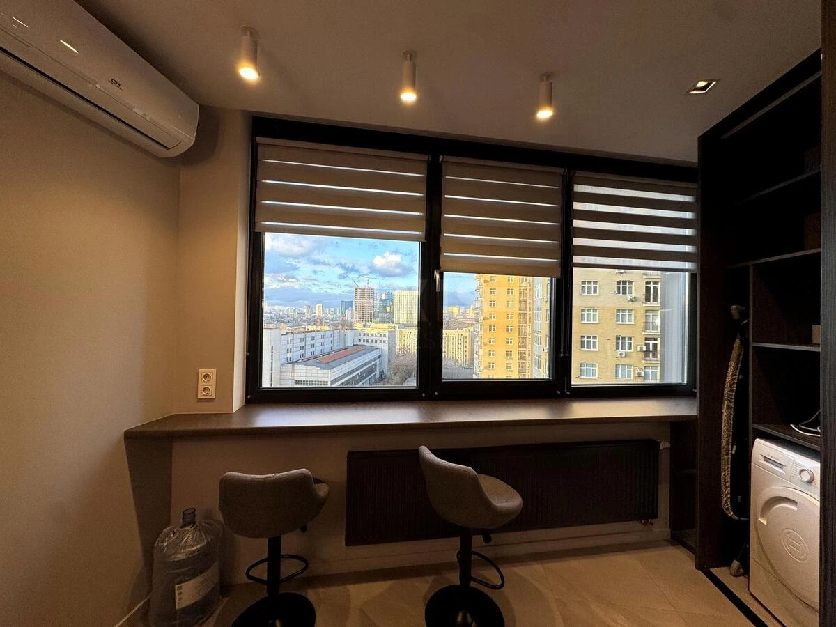 2k apartment vul. Antonovycha 747032915