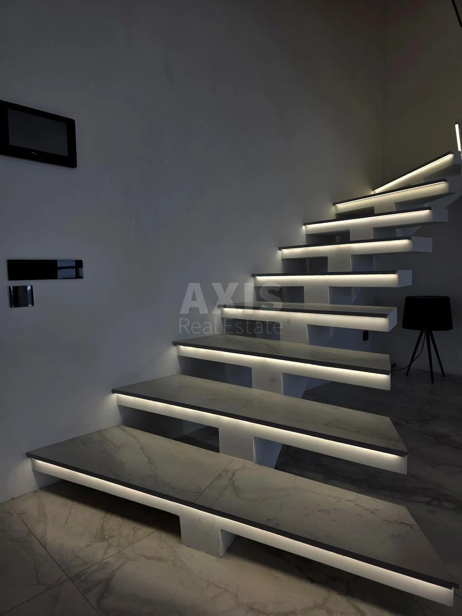 5k apartment vul. Mykil's'ko-Slobids'ka 3Б6888617