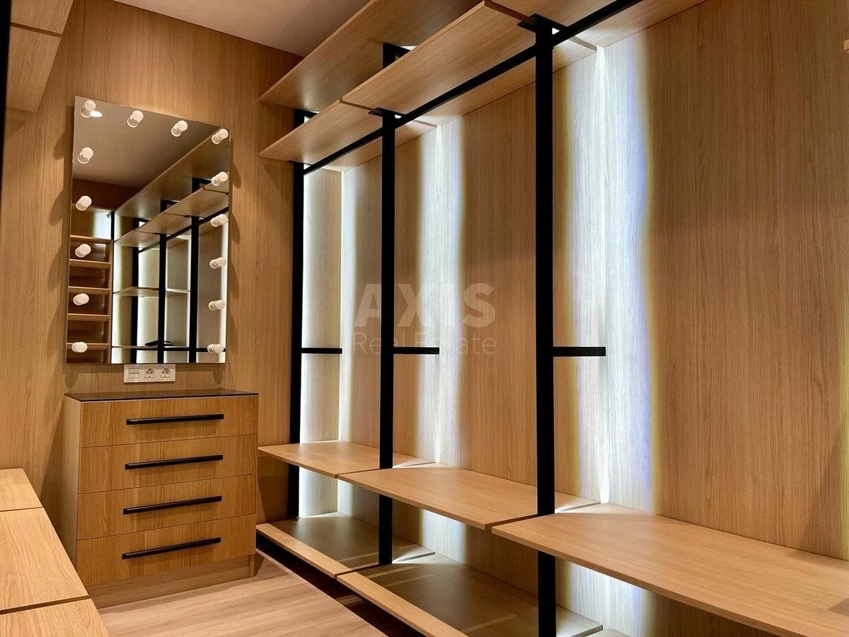 4k apartment vul. Andriya Verkhohlyada 18657468