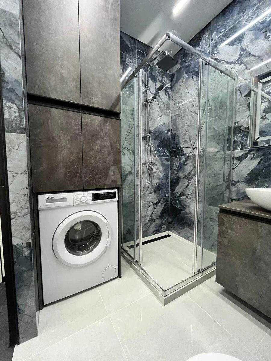 1k apartment vul. Saljutna 2Б599518