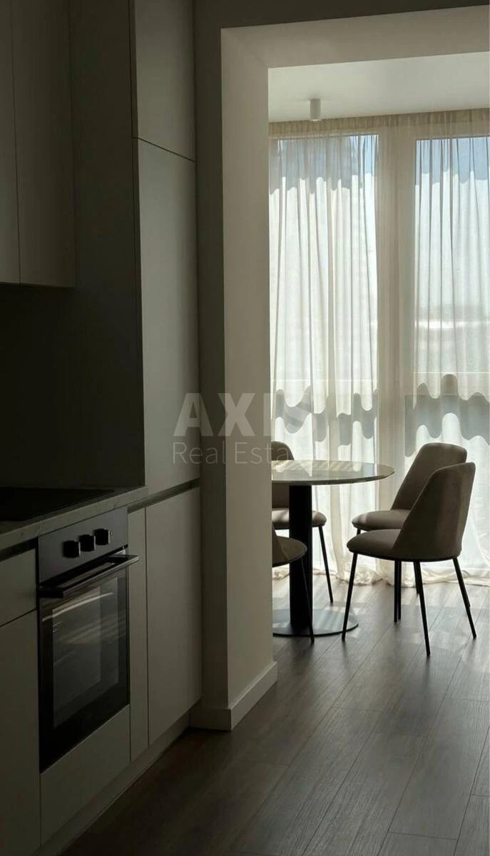 1k apartment vul. Staronavodnyc'ka 6642110