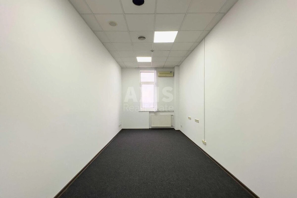 Office vul. Geroi'v Kosmosu 4, 520m2720160