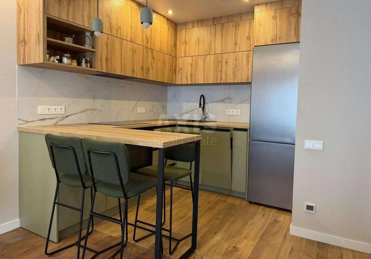 1k apartment vul. Myhajla Maksymovycha 24Г